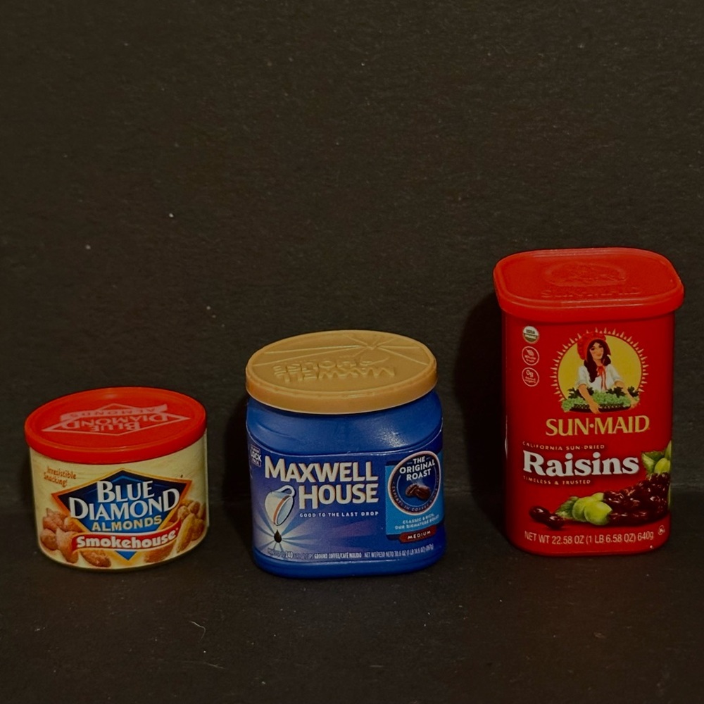 Mini Brands Blue Diamond Almonds, Maxwell House Coffee, Sun-Maid Raisins Set